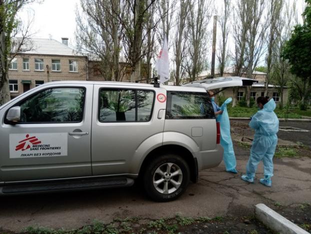  «Врачи без границ» оказывают помощь в борьбе  с COVID-19 в Марьинском районе