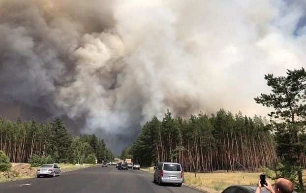 Один из очагов пожара удалось потушить в Луганской области