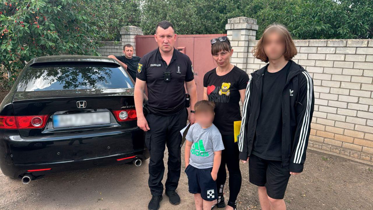 Дванадцять дітей з батьками евакуювали у вихідні з Дружківської ТГ Дванадцять дітей з батьками евакуювали у вихідні з Дружківської ТГ