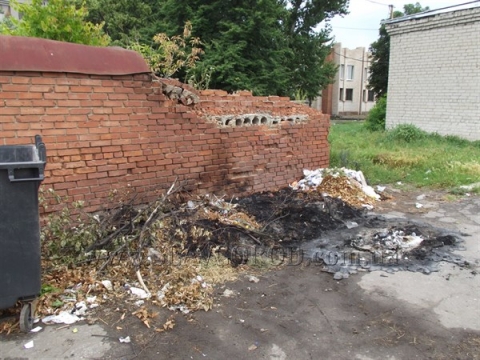 В Славянске проблемы с вывозом мусора