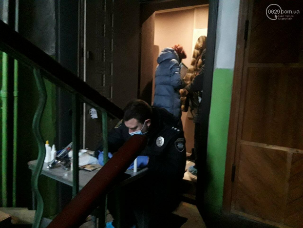 В Мариуполе в арендованной квартире жестоко убили молодую пару