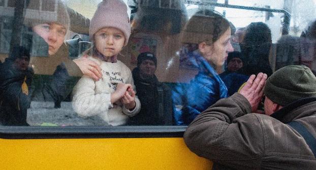 Евакуація з Донецької області прискорюється