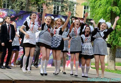 Учебный год в Дружковке закончится 31 мая