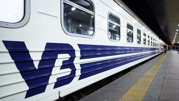 В Украине задерживаются пассажирские поезда из-за аварии