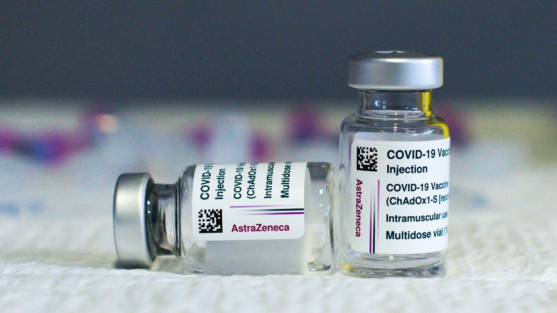 Украинец сделал 18 прививок от коронавируса. Видео