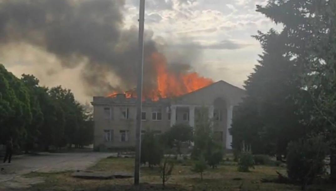 За сутки 12 населенных пунктов Донецкой области попали под обстрелы