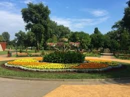 В Донецкой области к осени обещают завершить реконструкцию парка в Покровске и бульвара в Угледаре