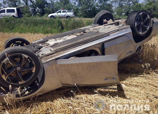 В Константиновском районе автомобиль вылетел в кювет: погибла женщина