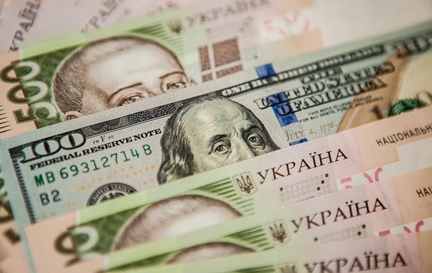 В Украине курс доллара застыл после падения