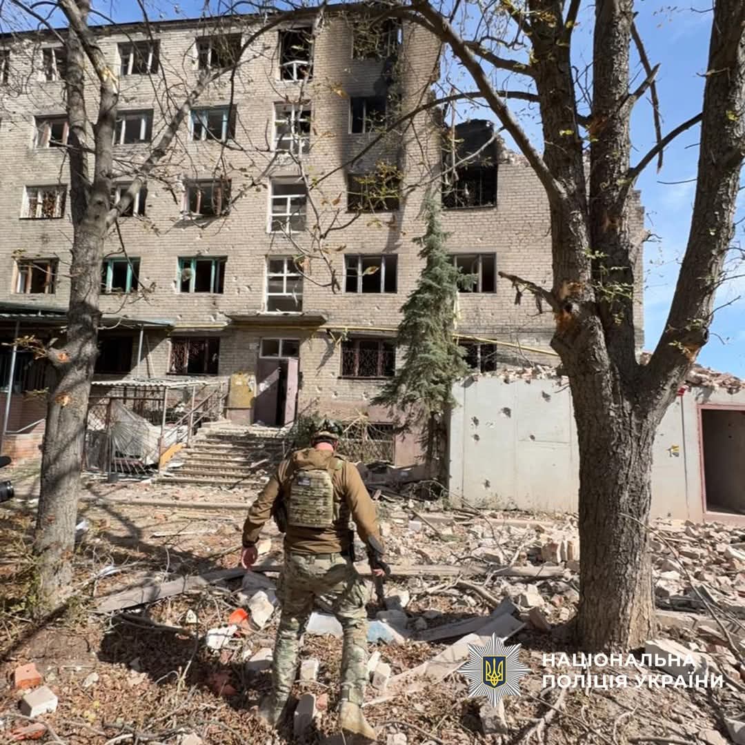 Двоє жителів Донеччини загинули, ще 11 – зазнали поранень, зокрема дитина Двоє жителів Донеччини загинули, ще 11 – зазнали поранень, зокрема дитина