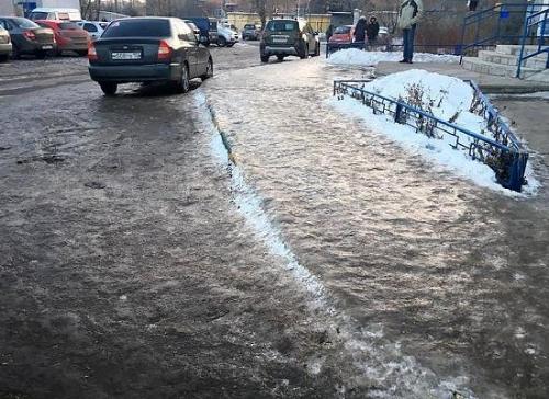 В Краматорске закупят спецтехнику для посыпки тротуаров