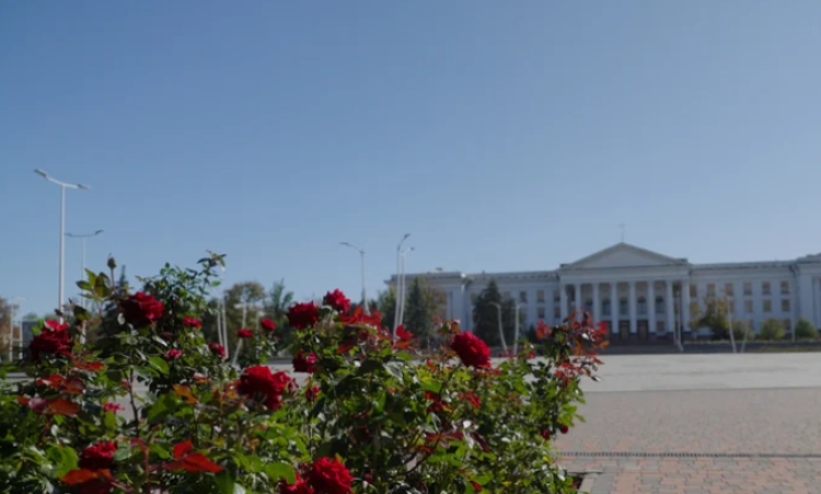 Під звуки сирен та атак дронів: Як живе прифронтовий Краматорськ Під звуки сирен та атак дронів: Як живе прифронтовий Краматорськ