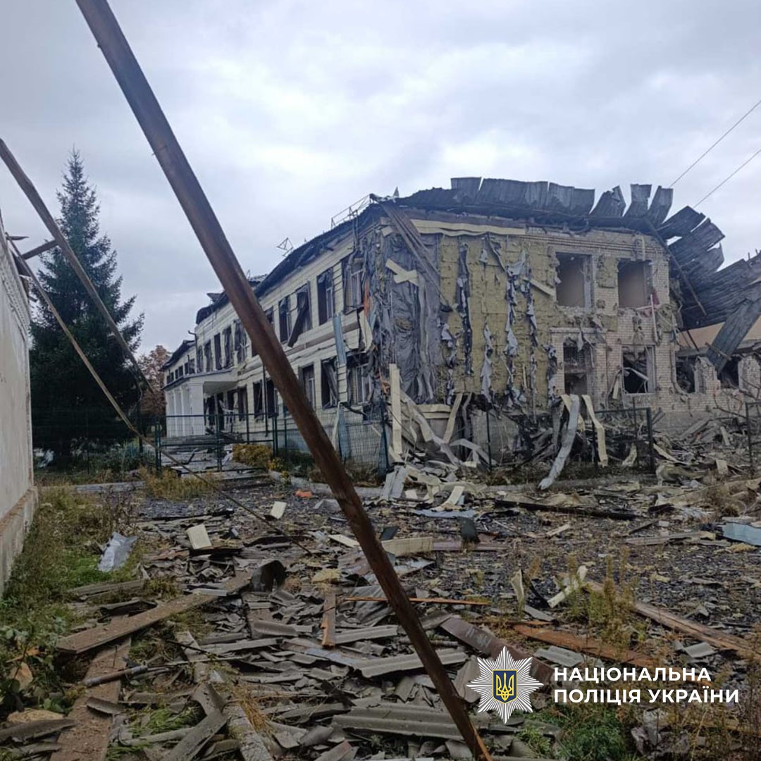 Троє людей постраждали внаслідок російських атак по Донеччині