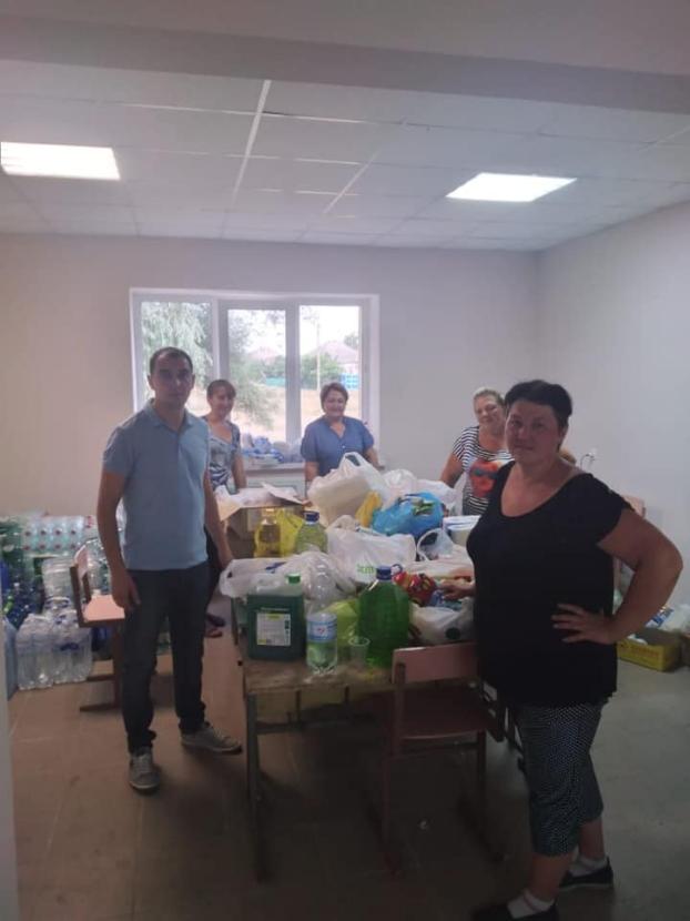 Жители Лисичанска  помогли пострадавшим от лесных пожаров