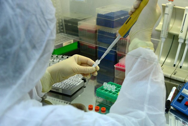 В «ЛНР» зафиксирован первый случай коронавируса