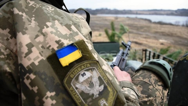Что происходит на линии разграничения на Донбассе — версии сторон за 11 апреля