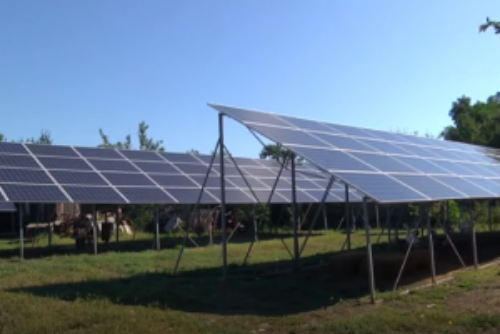 Житель Луганской области построил  солнечную электростанцию и продает электроэнергию государству
