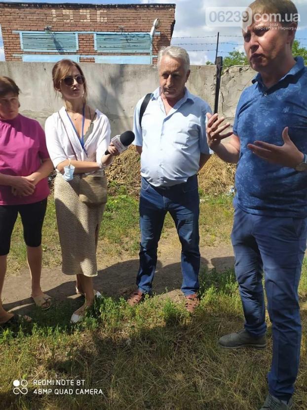 Жители Мирнограда протестовали  из-за отсутствия водоснабжения