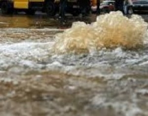 Набережную Мариуполя полностью затопило