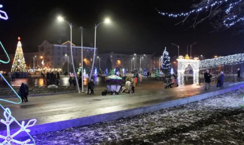 Городскую елку в Краматорске откроют лазерным шоу