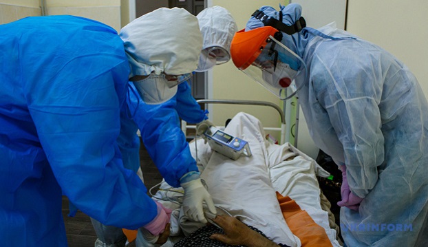С коронавирусом и подозрением на него в больницах Константиновки более 80 пациентов
