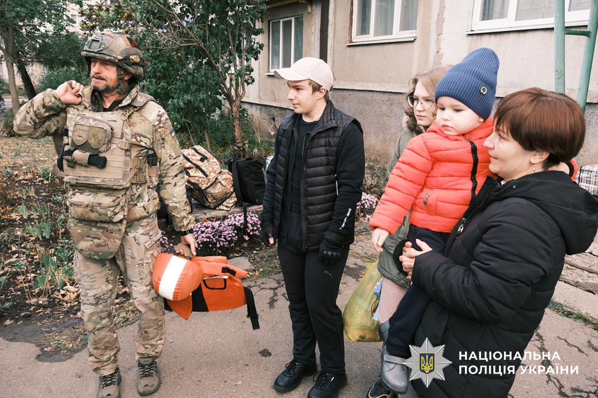 З Дружківки «білі янголи» евакуювали п’ятьох дітей З Дружківки «білі янголи» евакуювали п’ятьох дітей