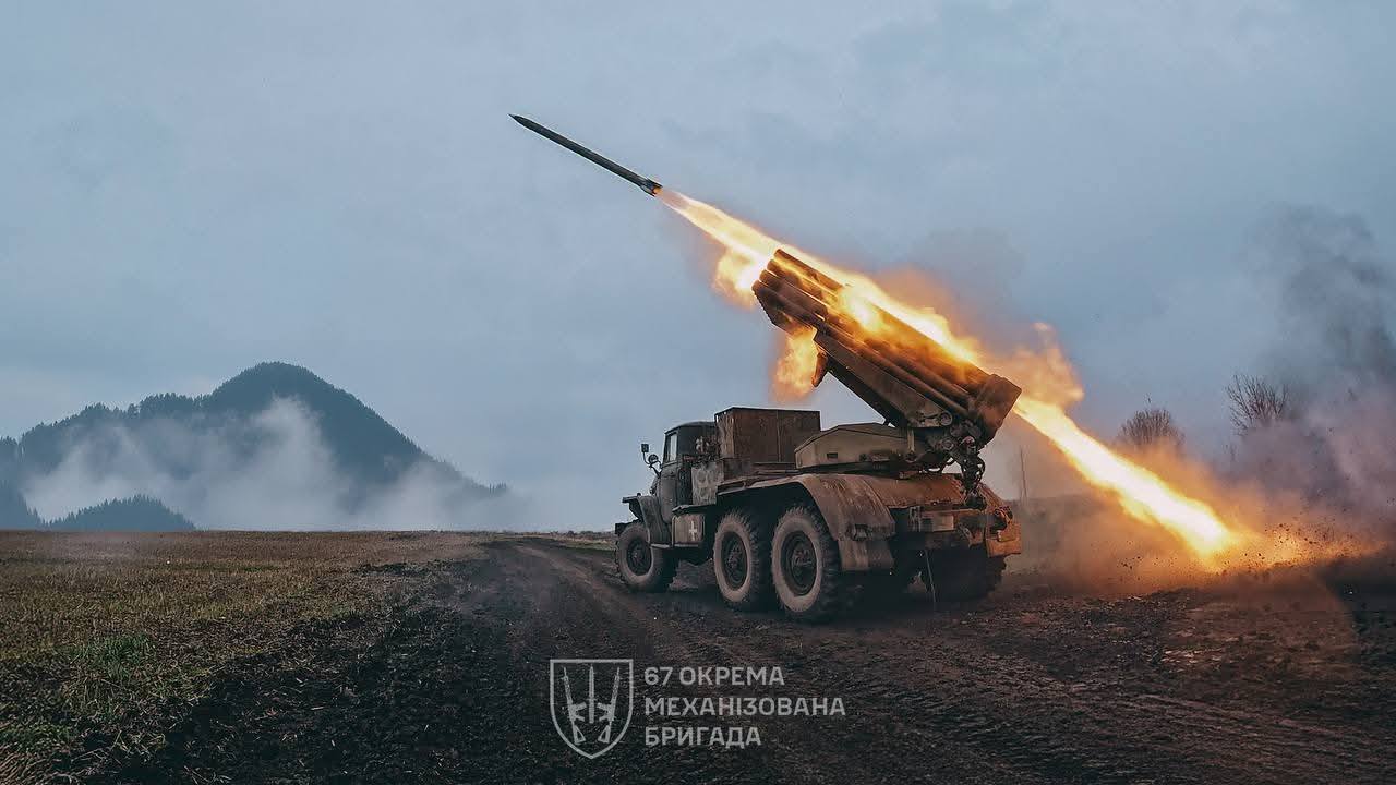 За добу на фронті – 153 боєзіткнення, тисячі атак і ударів: зведення Генштабу ЗСУ За добу на фронті – 153 боєзіткнення, тисячі атак і ударів: зведення Генштабу ЗСУ