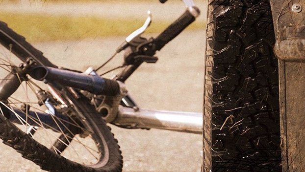 Водитель из Лисичанска насмерть сбил велосипедиста в Северодонецке
