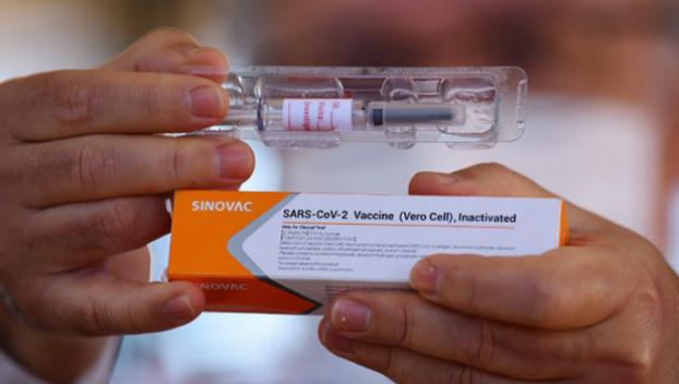 В Украину доставили китайскую вакцину CoronaVac