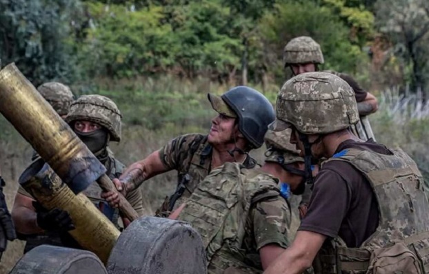 На Донецком направлении противник не оставляет попыток выйти на админграницу Донецкой области