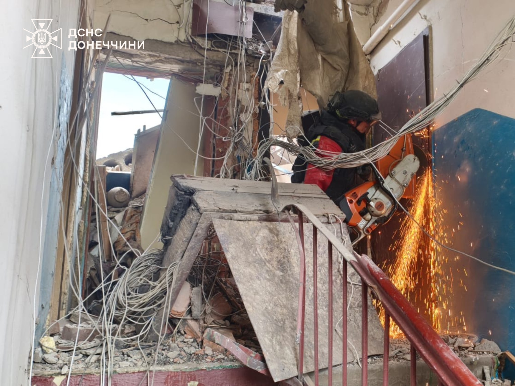 Рятувальники гасили пожежі у Дружківці, Лимані та у Покровському районі