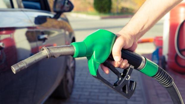 Госпродслужба проверит, не завышают ли АЗС цены на бензин