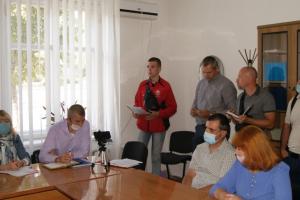 Глава Лисичанской ВГА провел первый личный прием граждан