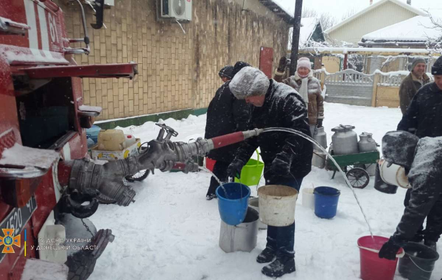 Жители Торецка остались без воды накануне Нового года