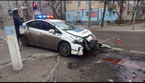 В Северодонецке произошло ДТП с участием патрульного автомобиля