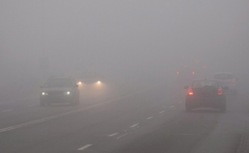 На Донецкую область опустится туман: предупреждение для водителей