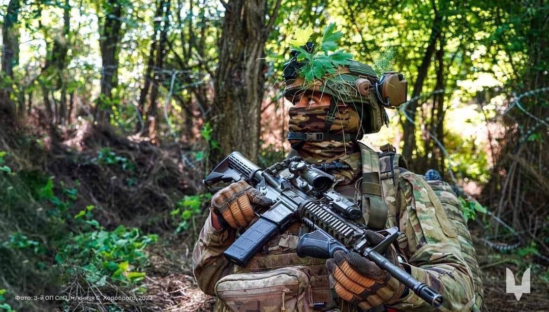 Противник зосереджує основні зусилля на Лиманському, Бахмутському, Авдіївському та Мар’їнському напрямках