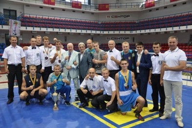 Команда боксеров Донецкой области стала сильнейшей в Украине