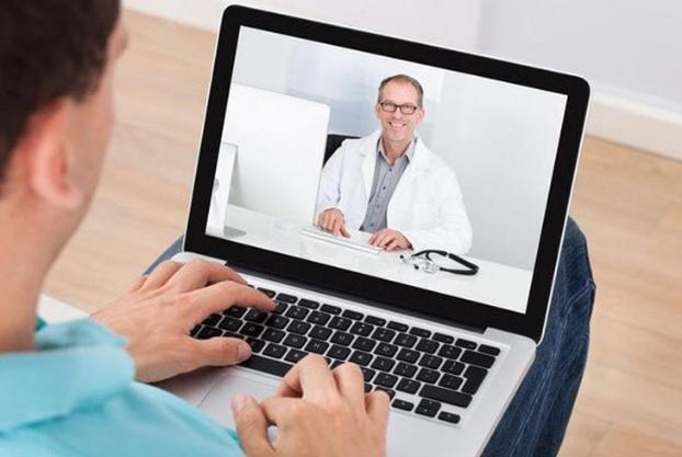 Жители Большого Доброполья  могут проконсультироваться с врачом с помощью видео- или телефонной связи 