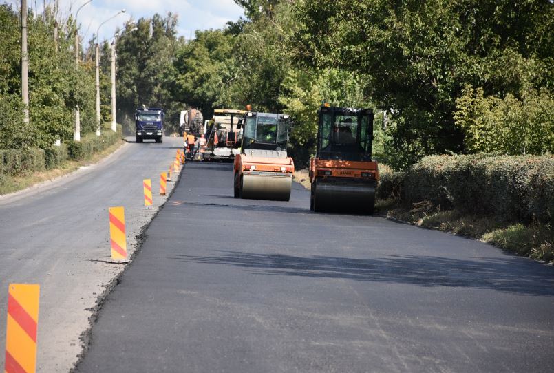 В Славянске ведется капитальный ремонт дороги