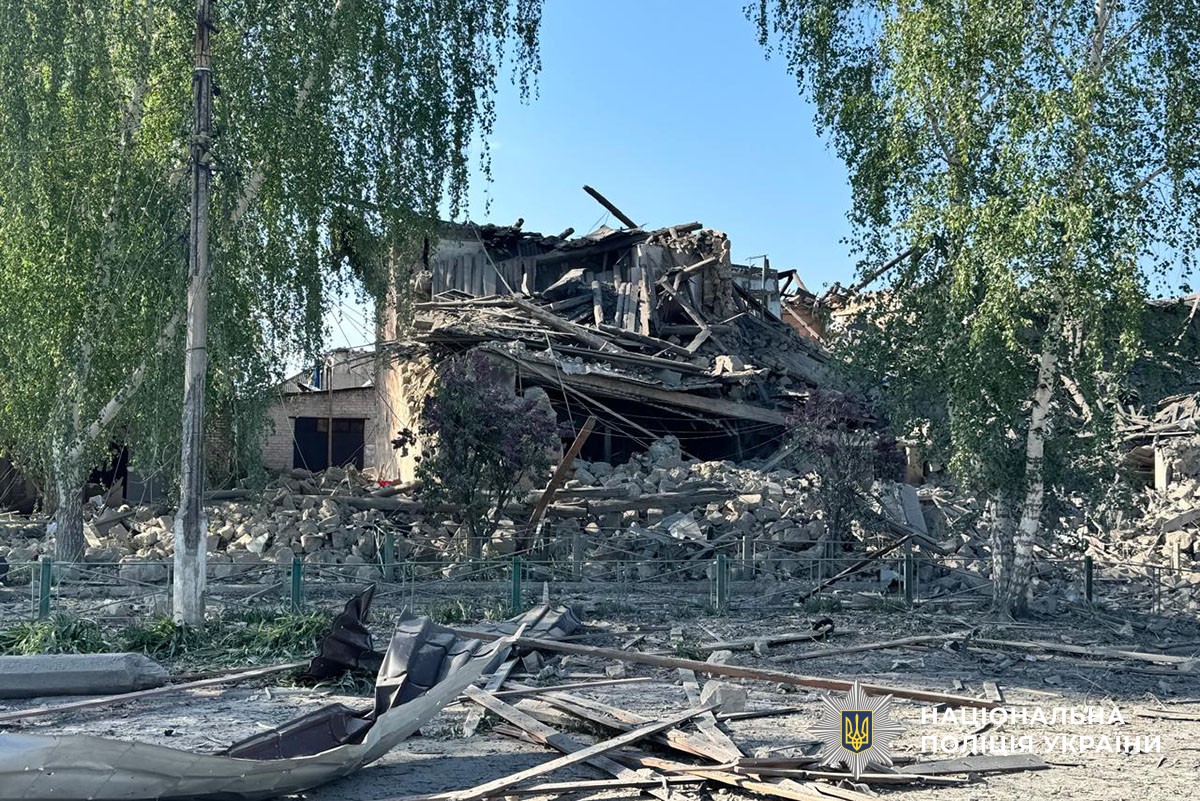За добу на Донеччині чотири людини загинули, 10 зазнали поранень, зокрема дитина За добу на Донеччині чотири людини загинули, 10 зазнали поранень, зокрема дитина
