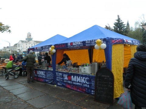В Краматорске состоялся фестиваль уличной еды