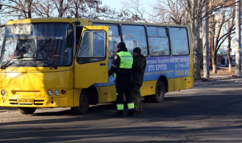 В Мариуполе полиция начала проверку всех маршруток города