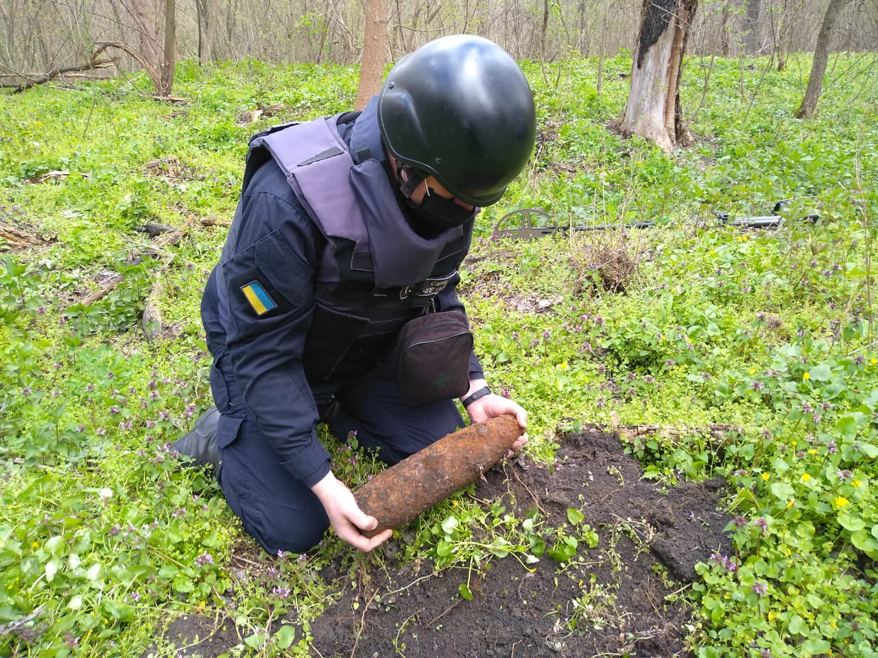 В Луганской области обнаружили «ископаемые» боеприпасы
