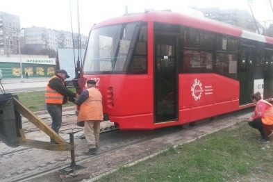 В Мариуполе произошел очередной "трамвайный дрифт"