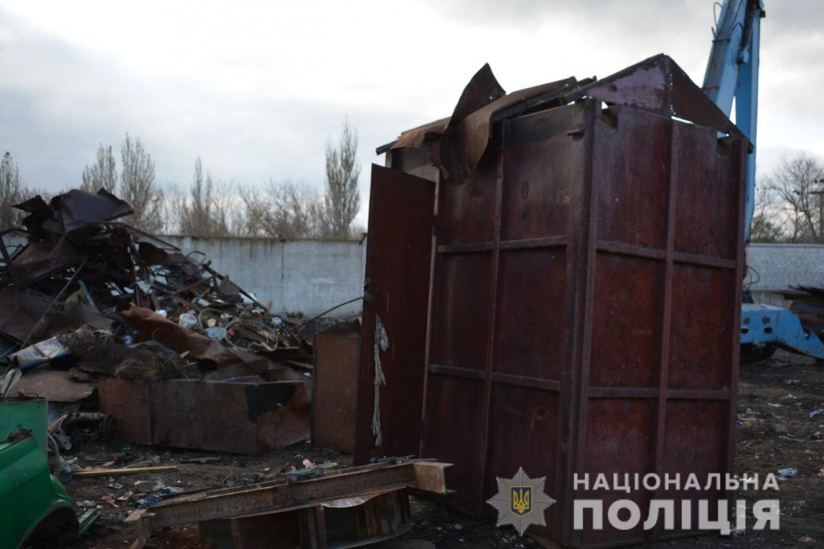 В Волновахе взорвался неизвестный предмет: двое пострадавших