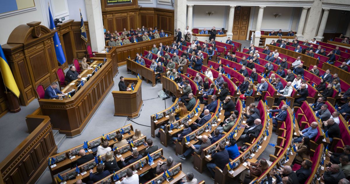 Прийнято Держбюджет-2026: підвищення зарплат та пенсій, дефіцит та оборона