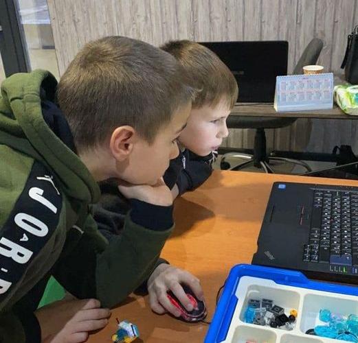 В селе Новотроицкое открылась STEM-студия