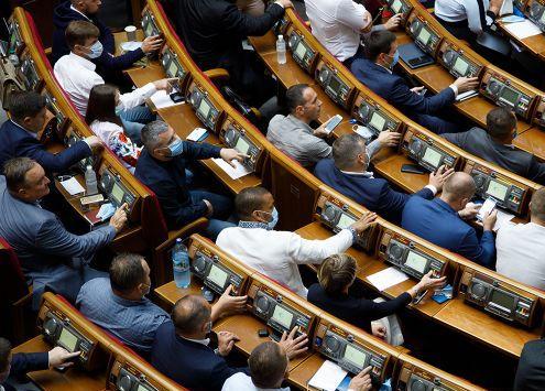 Действие закона об особом статусе Донбасса Рада продлила еще на год