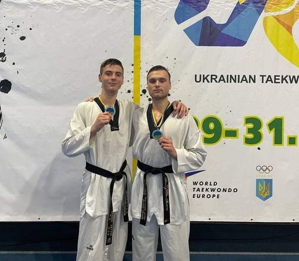 Тхэквондисты из Дружковки завоевали медали чемпионата Украины